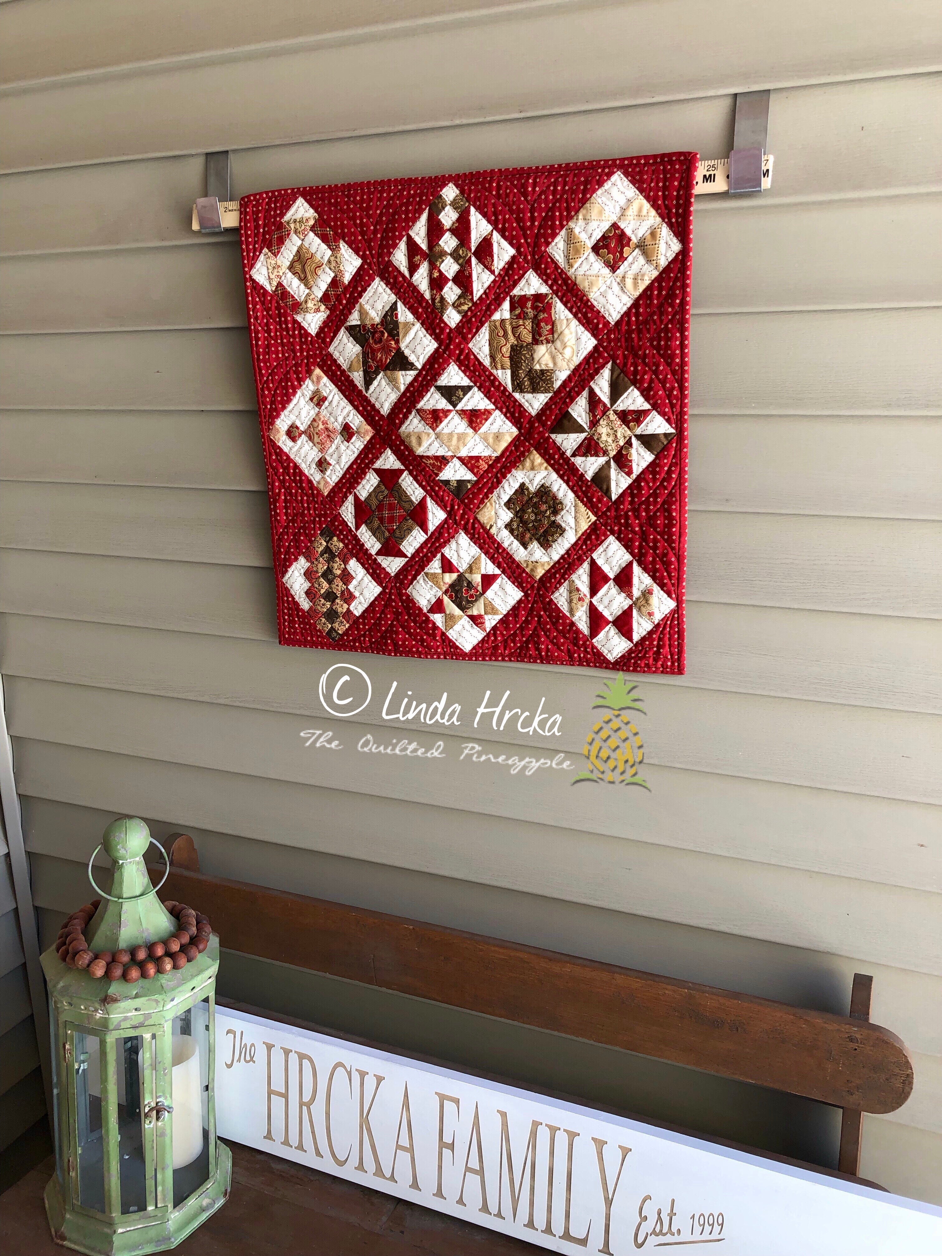 Outdoor Quilt Hangers – The Quilted Pineapple